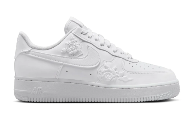 Nike Air Force 1 '07 Sneakers - White/White/White