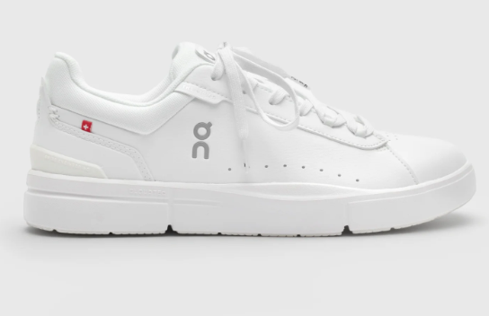 On The Roger Advantage 2 Lifestyle Sneakers