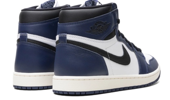 Air Jordan 1 Retro High OG Midnight Navy Sneakers - EU 39 / US 6.5
