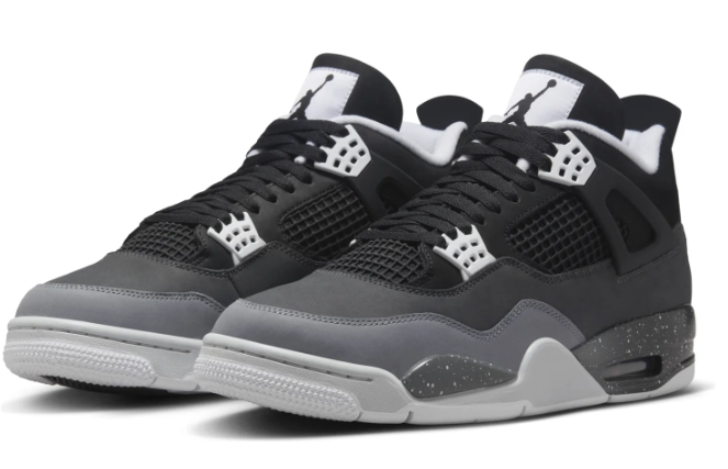 Air Jordan 4 Retro 'Fear' Sneakers - Black/Cool Grey