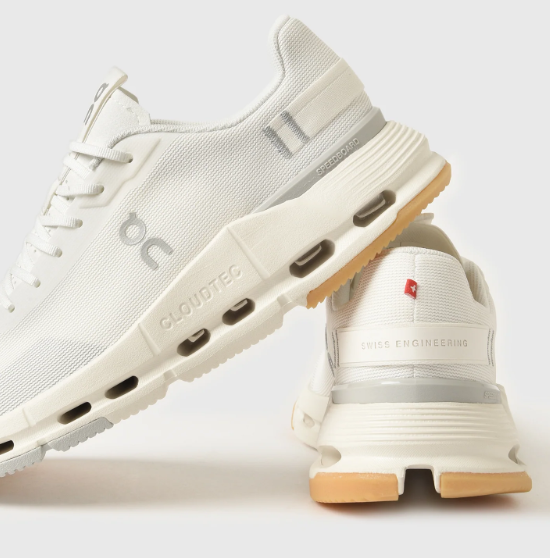 On Women's Cloudnova Form 2 – Oyster/Ivory