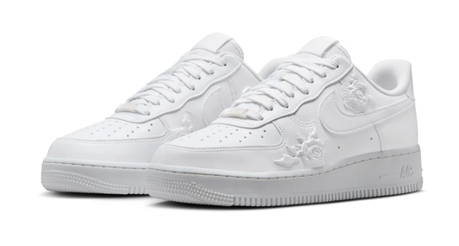 Nike Air Force 1 '07 Sneakers - White/White/White
