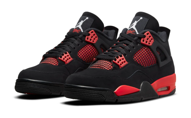 Air Jordan 4 Retro 'Red Thunder' Sneakers - Black/Red