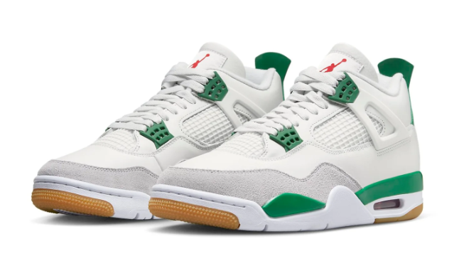 Air Jordan 4 Retro SB 'Pine Green' Sneakers - White/Green