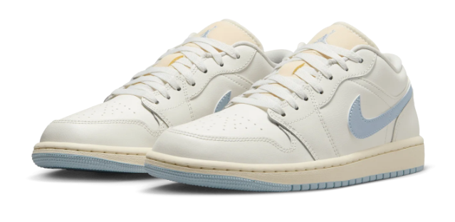 Women's Air Jordan 1 Low SE ‘Ghost’