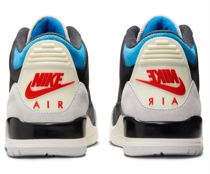 Air Jordan 3 Retro OG 'Rare Air' Sneakers - Black/Military Blue