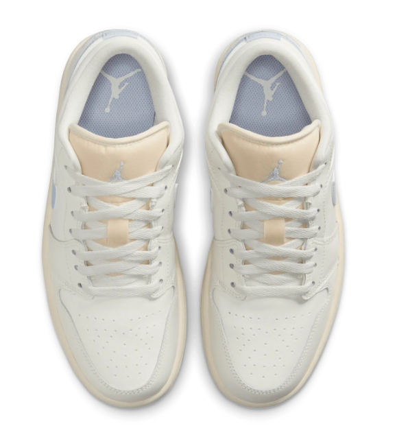 Women's Air Jordan 1 Low SE ‘Ghost’