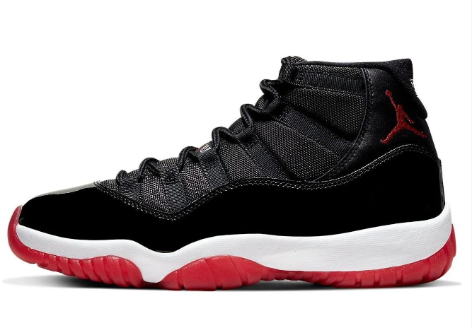 Air Jordan 11 Retro 'Bred' 2019 Sneakers - Black/True Red
