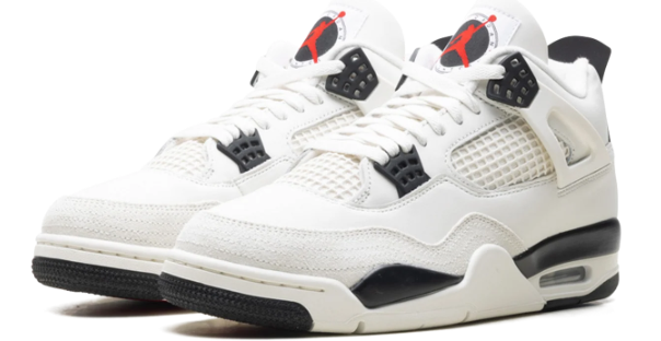 Air Jordan 4 Retro 'Flight Club' Sneakers - Sail/Black/University Red